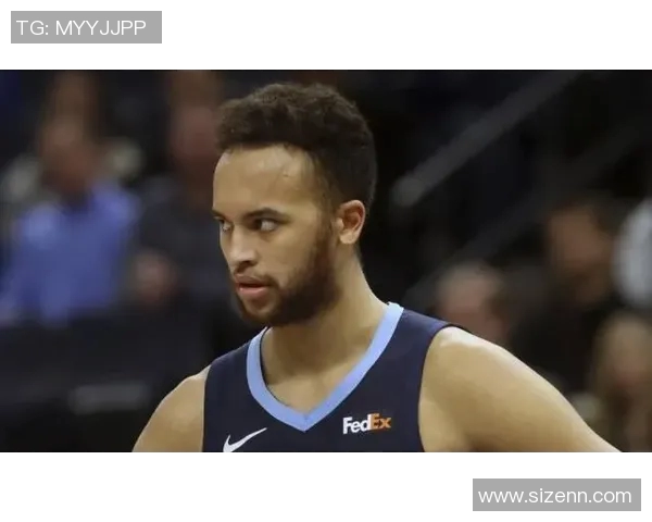 雄鹿队队员训练专注力十足,准备应对紧张赛程